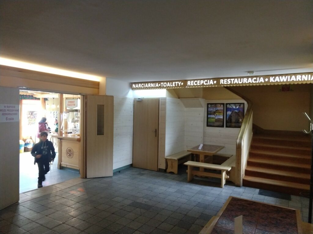 Wnętrze Hotelu Górskiego Kalatówki