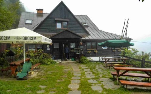 Bacówka pod Bereśnikiem