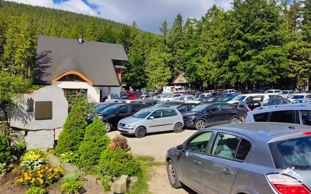 Przełęcz Krowiarki parking